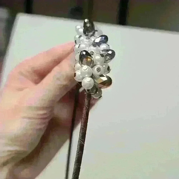 bundle of 4 beaded and leather headbands - Picture 9 of 12